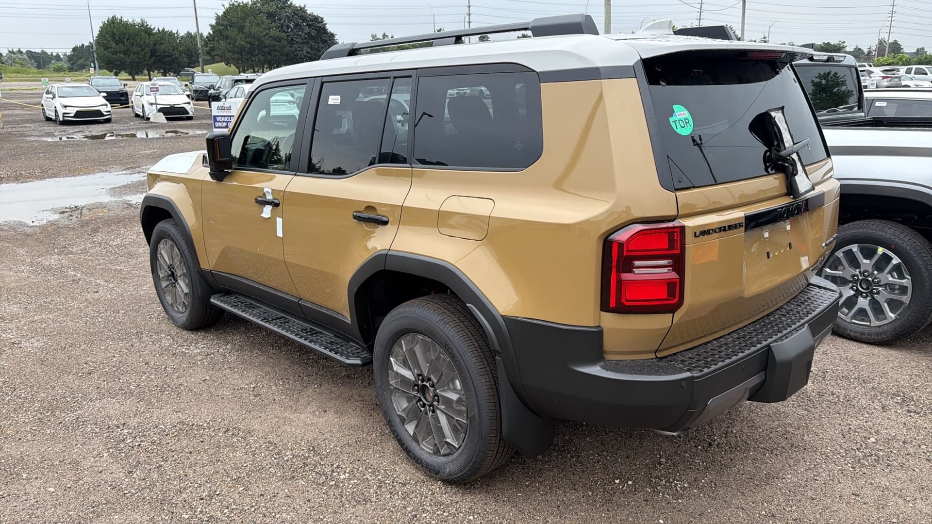 SUV premium